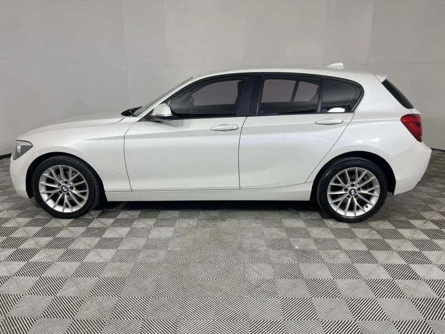 Used 2014 BMW 1 Series 118i 5-door auto - WeBuyCars George Used 2014 BMW 1 Series 118i 5-door auto - WeBuyCars George
