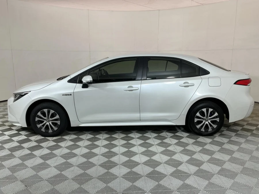 Used 2022 Toyota Corolla 1.8 Hybrid XS - WeBuyCars JHB South Used 2022 Toyota Corolla 1.8 Hybrid XS - WeBuyCars JHB South