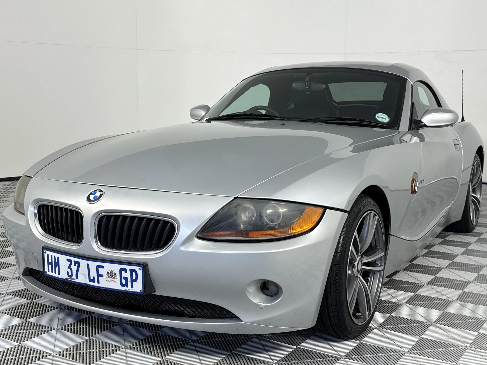 Used 2004 BMW Z4 2.5i steptronic