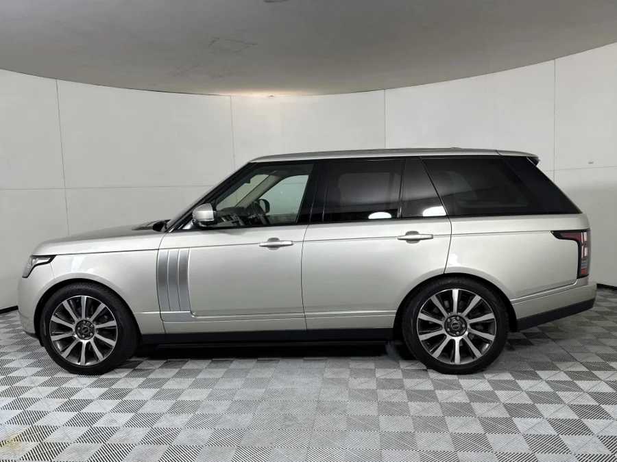 Used 2014 Land Rover Range Rover Autobiography P525 - WeBuyCars Midstream