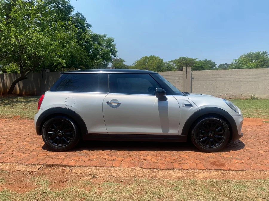 New 2015 MINI Cooper C 3-door - Private Seller