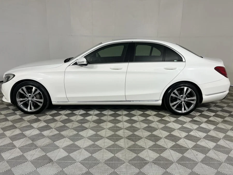 Used 2014 Mercedes-Benz C-Class C250d Avantgarde - WeBuyCars George