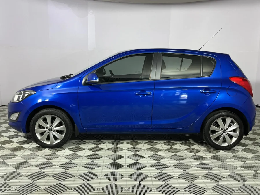 Used 2013 Hyundai i20 1.4 GL - WeBuyCars Durban Used 2013 Hyundai i20 1.4 GL - WeBuyCars Durban