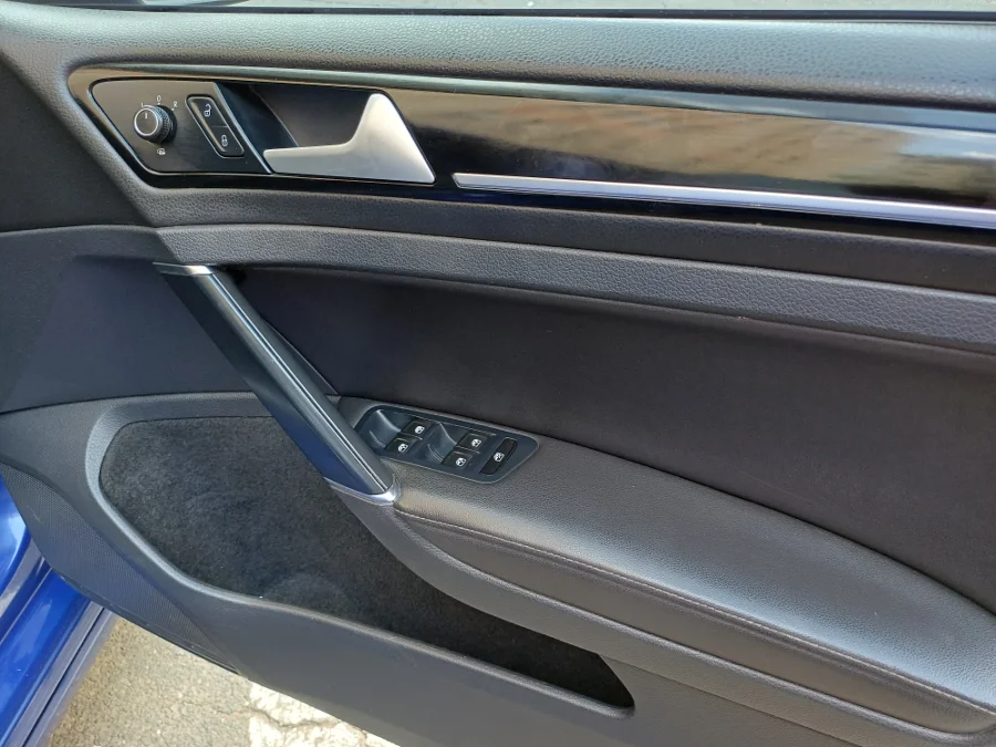 Used 2014 Volkswagen Golf 2.0FSI Sportline - Ellas Auto