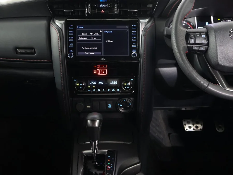 Used 2025 Toyota Fortuner 2.8GD-6 4x4 GR-Sport - SMG Toyota Cresta