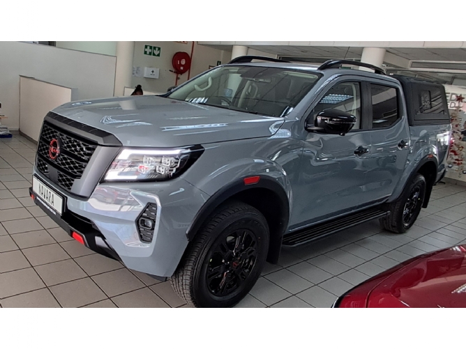 Used 2026 Nissan Navara 2.5DDTi double cab Pro-2X