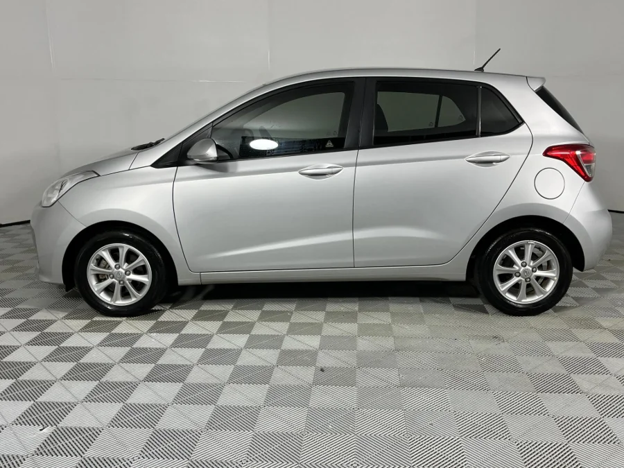 Used 2018 Hyundai Grand i10 1.2 Fluid auto - WeBuyCars Silverlakes Used 2018 Hyundai Grand i10 1.2 Fluid auto - WeBuyCars Silverlakes