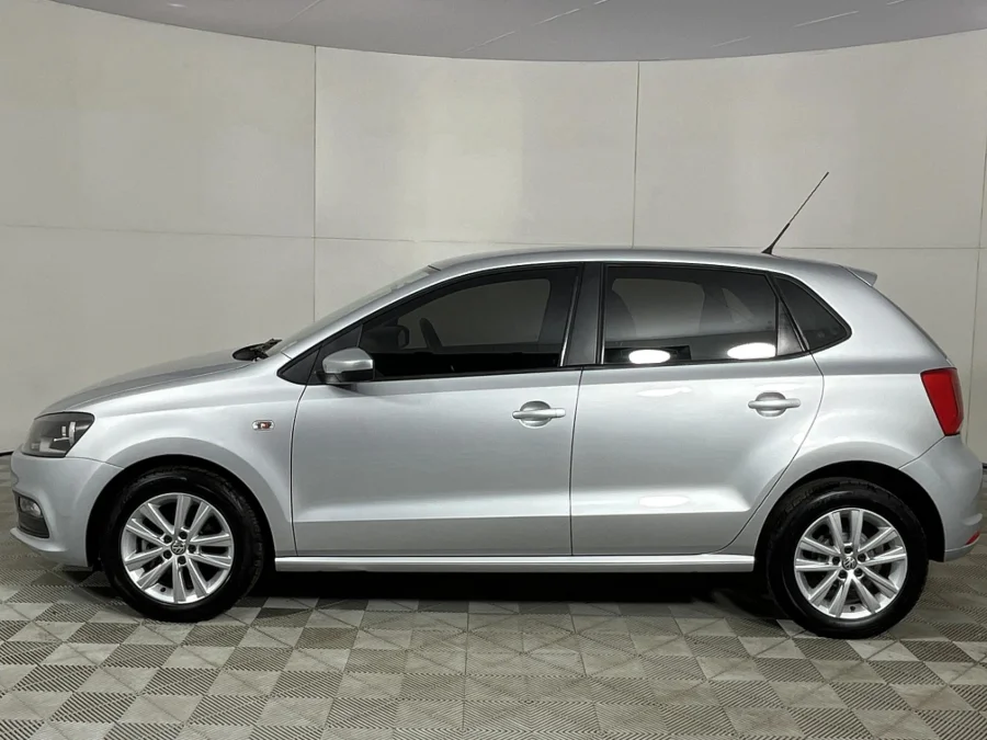 Used 2018 Volkswagen Polo Vivo hatch 1.4 Trendline - WeBuyCars Polokwane