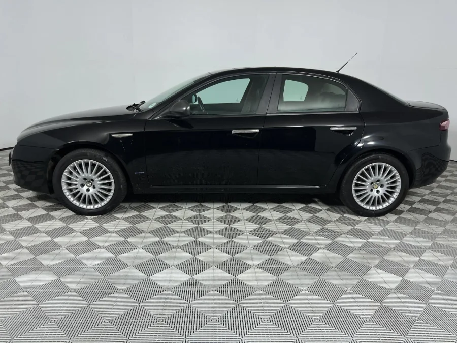 Used 2011 Alfa Romeo 159 2.4JTDm - WeBuyCars The Dome
