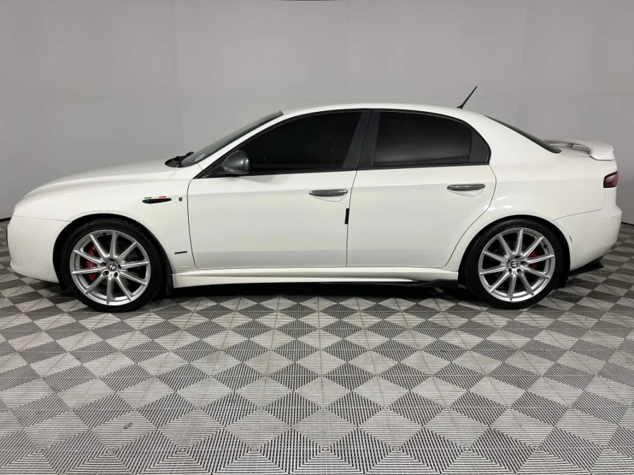 Used 2012 Alfa Romeo 159 3.2 Ti - WeBuyCars The Dome
