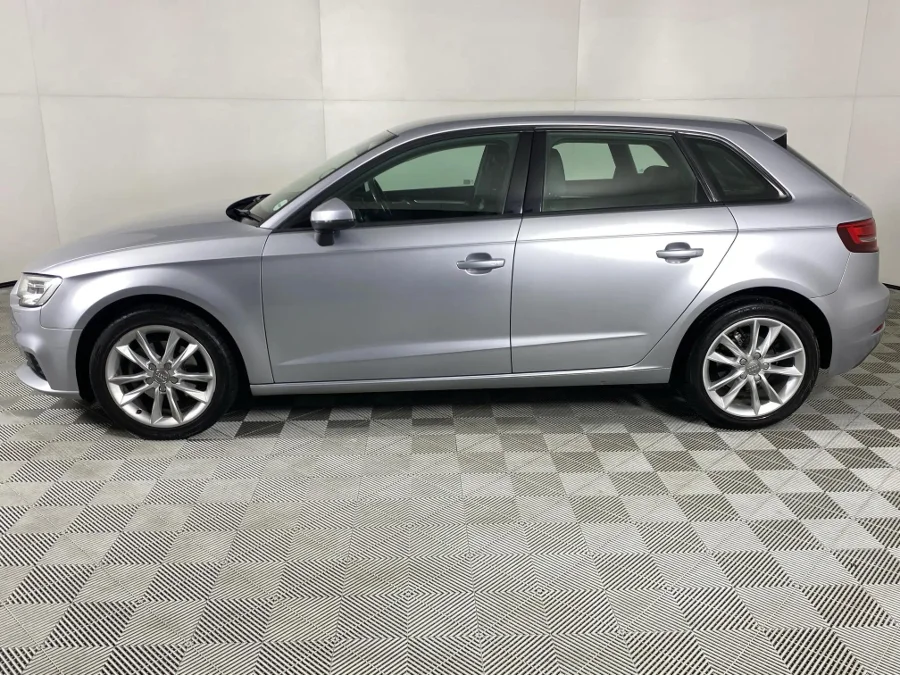 Used 2018 Audi A3 Sportback 30TFSI S line - WeBuyCars Silverlakes Used 2018 Audi A3 Sportback 30TFSI S line - WeBuyCars Silverlakes