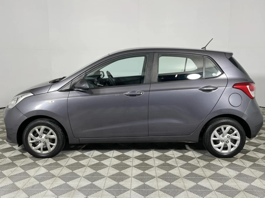 Used 2017 Hyundai Grand i10 1.25 Motion - WeBuyCars Lansdowne