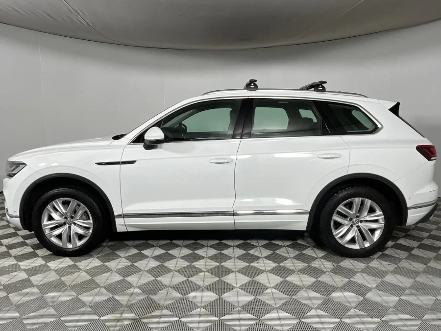 Used 2018 Volkswagen Touareg V6 TDI Executive R-Line - WeBuyCars JHB South