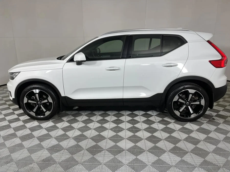 Used 2018 Volvo XC40 D4 AWD Momentum - WeBuyCars JHB South Used 2018 Volvo XC40 D4 AWD Momentum - WeBuyCars JHB South