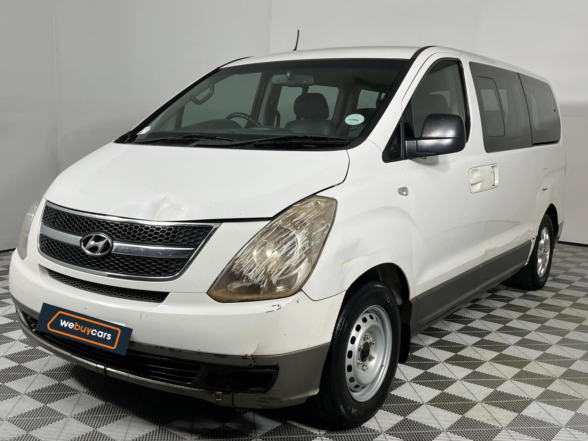 Used 2015 Hyundai H-1 2.4 bus Executive