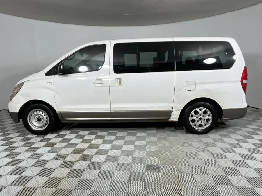 Used 2015 Hyundai H-1 2.4 bus Executive - WeBuyCars Silverlakes