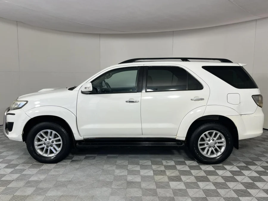 Used 2011 Toyota Fortuner 3.0D-4D 4x4 Limited - WeBuyCars Mbombela Used 2011 Toyota Fortuner 3.0D-4D 4x4 Limited - WeBuyCars Mbombela