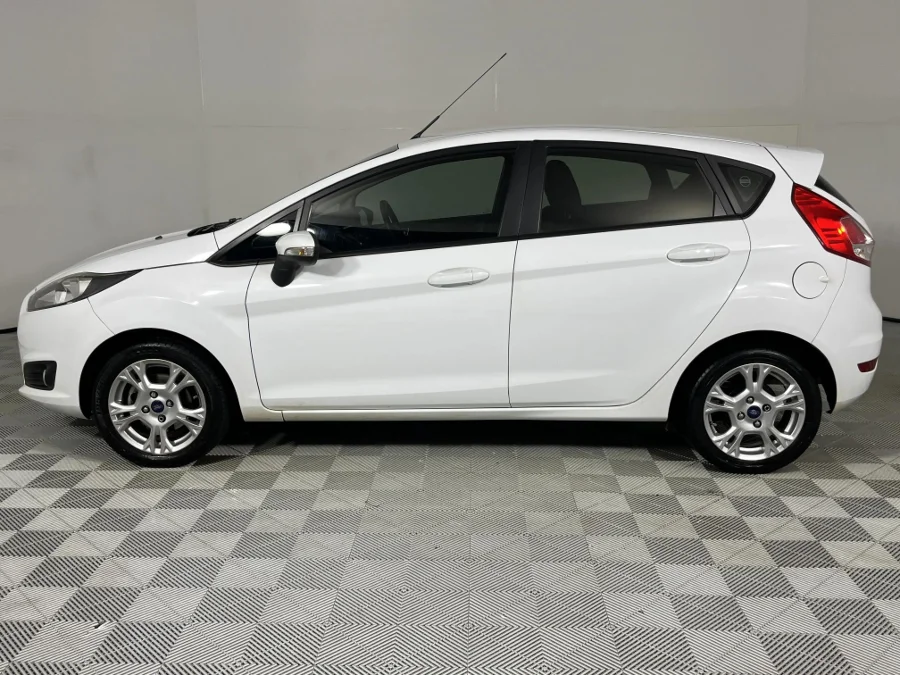 Used 2018 Ford Fiesta 5-door 1.0T Trend - WeBuyCars Silverlakes Used 2018 Ford Fiesta 5-door 1.0T Trend - WeBuyCars Silverlakes