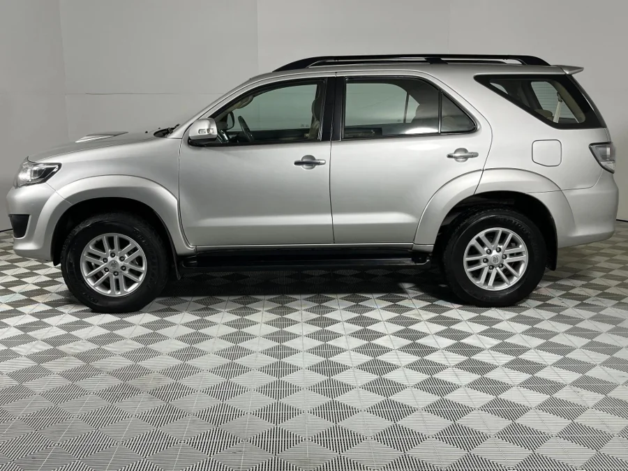 Used 2012 Toyota Fortuner 2.5D-4D - WeBuyCars Montana Used 2012 Toyota Fortuner 2.5D-4D - WeBuyCars Montana
