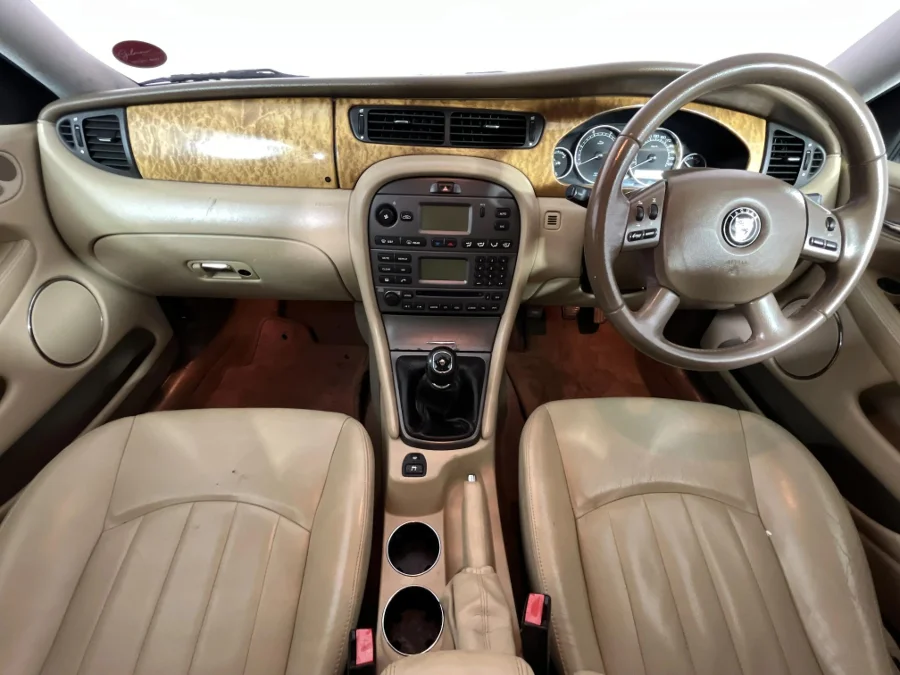 Used 2007 Jaguar X-Type 2.2D SE estate - WeBuyCars Brackenfell Cape Town Used 2007 Jaguar X-Type 2.2D SE estate - WeBuyCars Brackenfell Cape Town