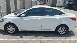 New 2014 Hyundai Accent sedan 1.6 Fluid