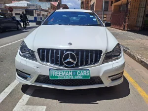 Used 2012 Mercedes-Benz C-Class C180 coupe auto