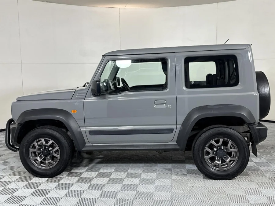 Used 2023 Suzuki Jimny 1.5 GLX AllGrip 3-door auto - WeBuyCars Montana