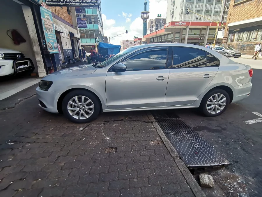 Used 2013 Volkswagen Jetta 1.4TSI Trendline - Ben Auto Used 2013 Volkswagen Jetta 1.4TSI Trendline - Ben Auto