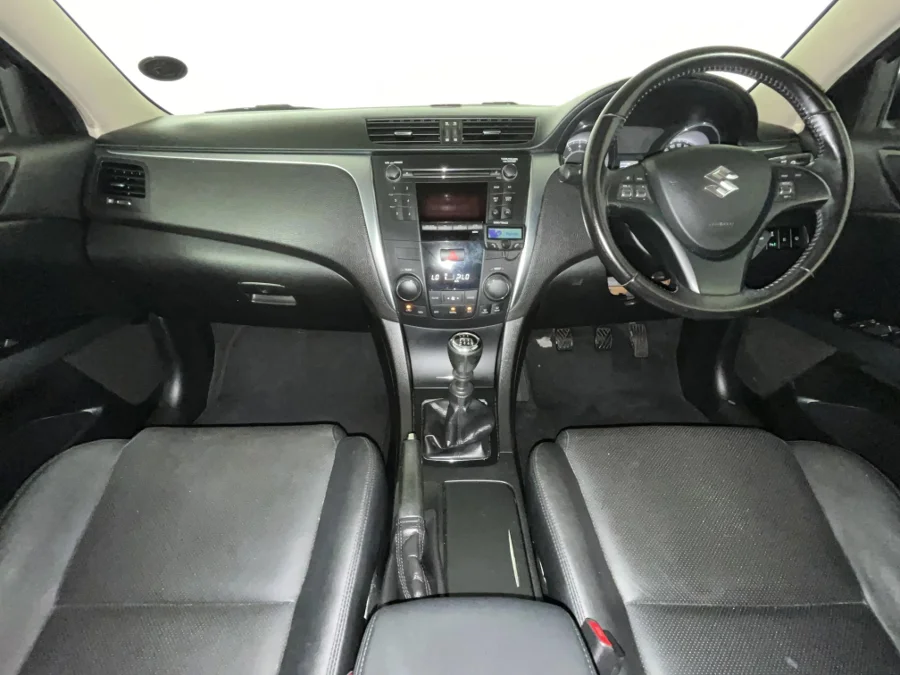 Used 2011 Suzuki Kizashi 2.4 SDLX - WeBuyCars Germiston Used 2011 Suzuki Kizashi 2.4 SDLX - WeBuyCars Germiston