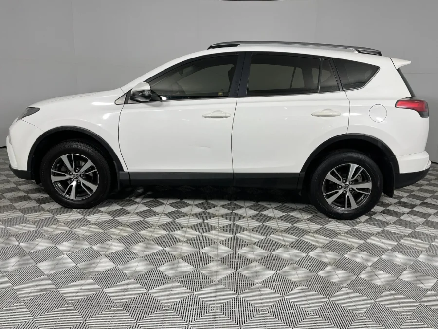 Used 2017 Toyota RAV4 2.0 GX auto - WeBuyCars Richmond Used 2017 Toyota RAV4 2.0 GX auto - WeBuyCars Richmond