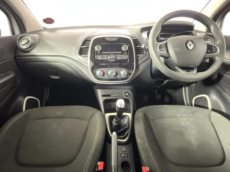 Used 2019 Renault Captur 66kW turbo Blaze - WeBuyCars Rustenburg