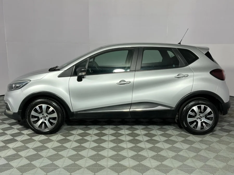 Used 2019 Renault Captur 66kW turbo Blaze - WeBuyCars Rustenburg