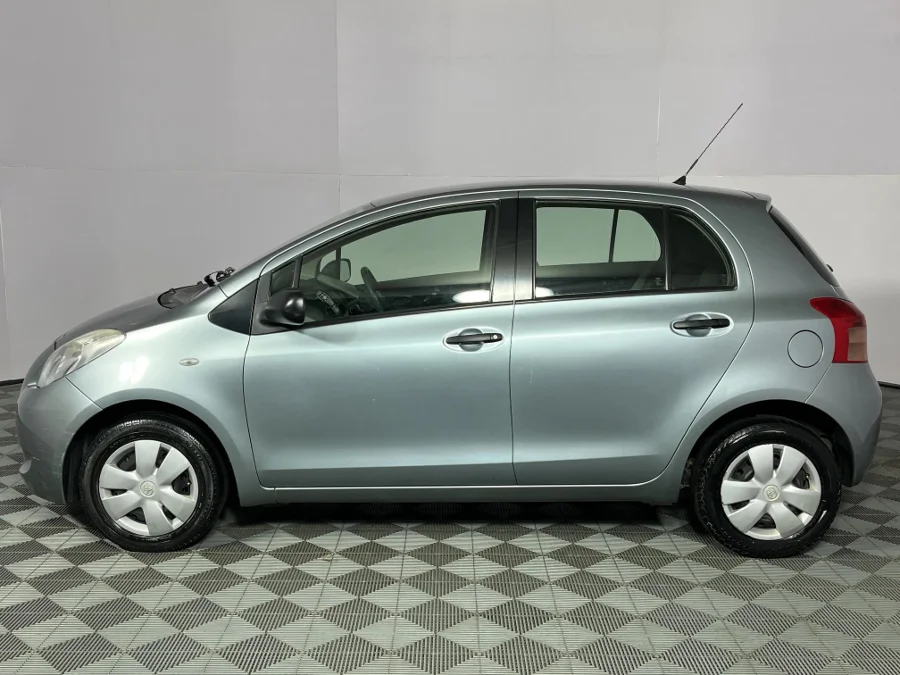 Used 2006 Toyota Yaris 1.3 5-door T3 - WeBuyCars Rustenburg Used 2006 Toyota Yaris 1.3 5-door T3 - WeBuyCars Rustenburg