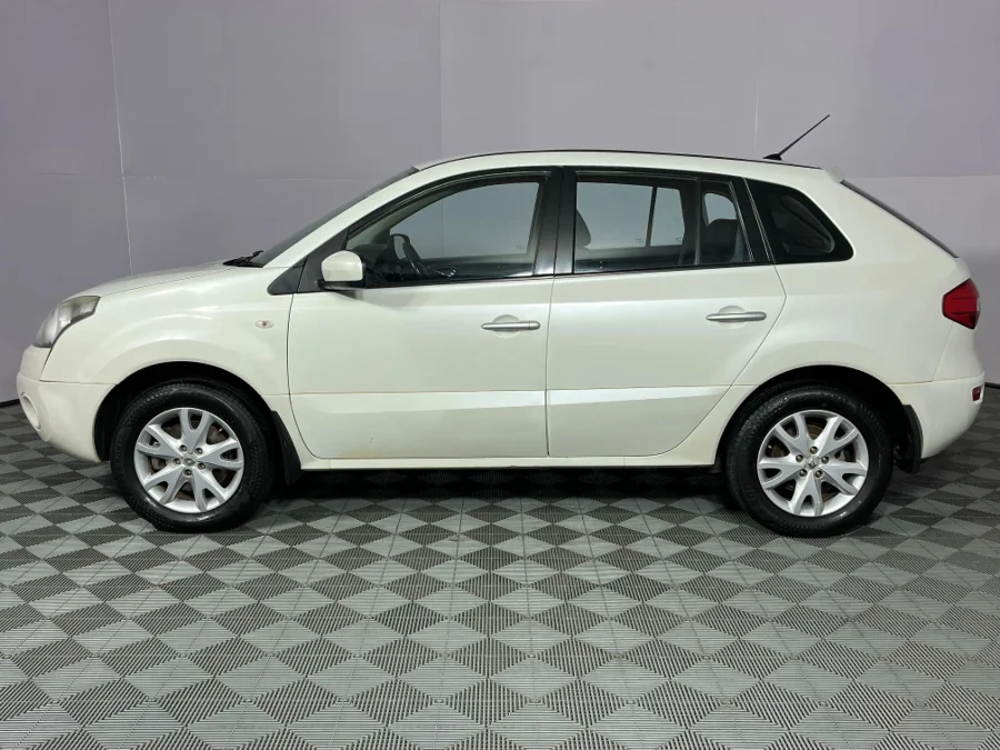 Used 2009 Renault Koleos 2.5 4x4 Dynamique - WeBuyCars Rustenburg
