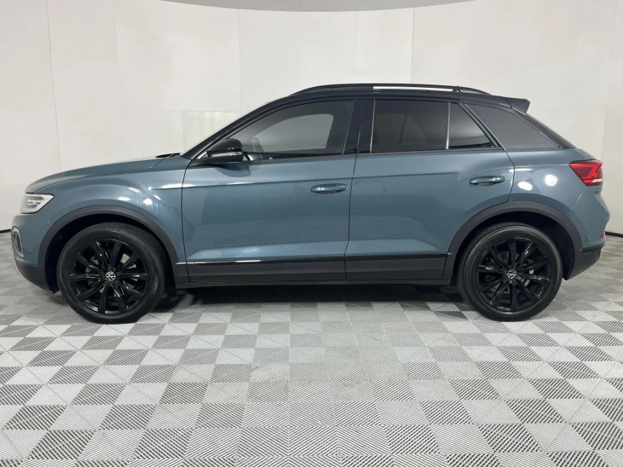 Used 2022 Volkswagen T-Roc 2.0TSI 4Motion Design - WeBuyCars Gqeberha