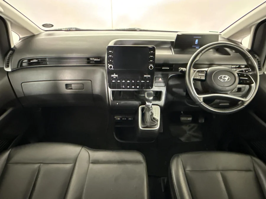 Used 2022 Hyundai Staria 2.2D Executive 9-seater - WeBuyCars Midstream