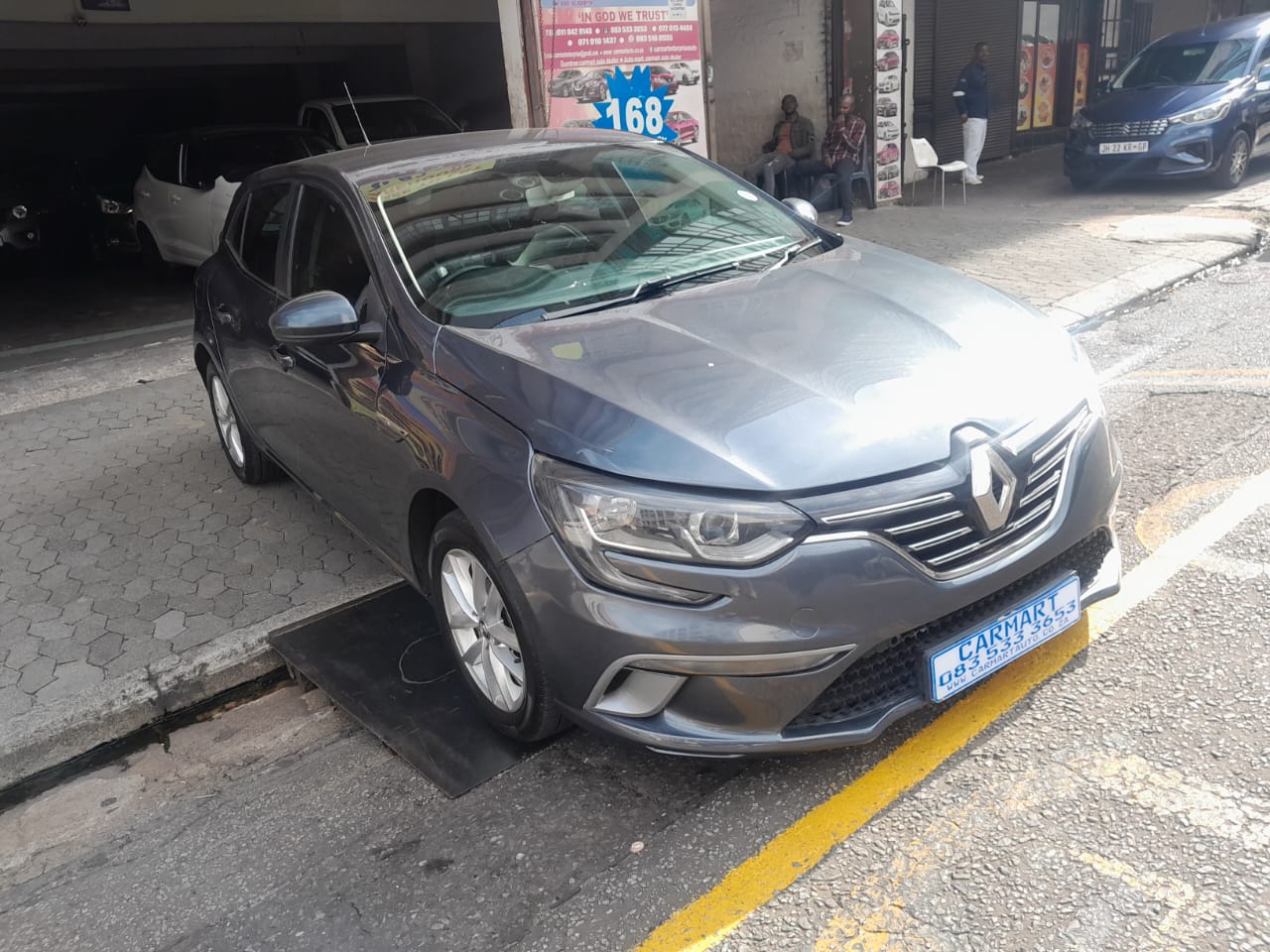 Used 2019 Renault Megane Mégane 1.6 Dynamique 5-door automatic