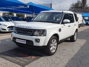 Used 2015 Land Rover Discovery 4 V8 SE