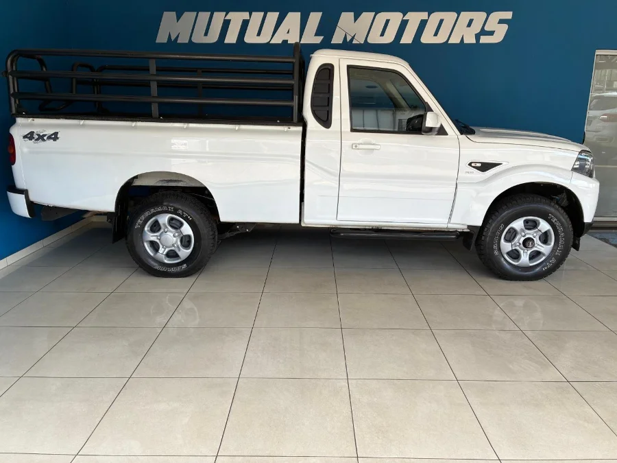 Used 2022 Mahindra Pik Up 2.2CRDe single cab 4x4 S6 - Mutual Motors