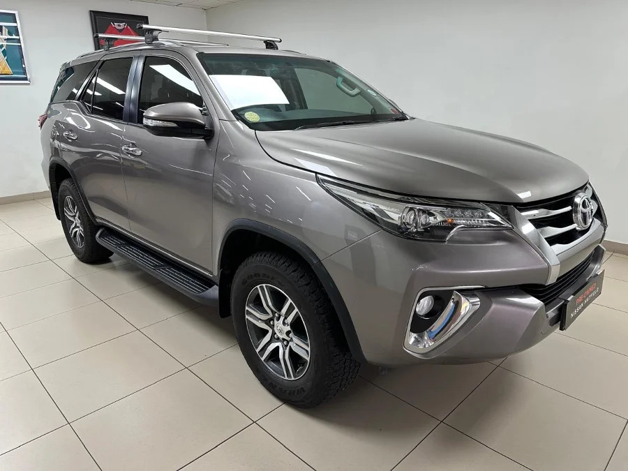 Used 2016 Toyota Fortuner 2.8GD-6 4x4 auto - BB Nissan Hatfield Used 2016 Toyota Fortuner 2.8GD-6 4x4 auto - BB Nissan Hatfield