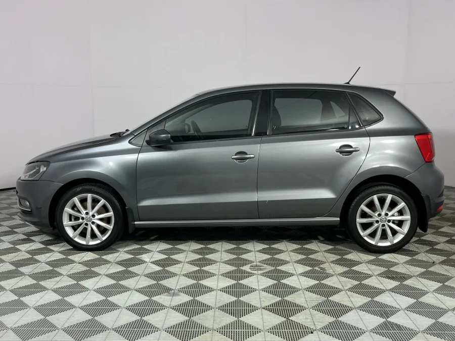 Used 2015 Volkswagen Polo hatch 1.2TSI Highline - WeBuyCars Lansdowne