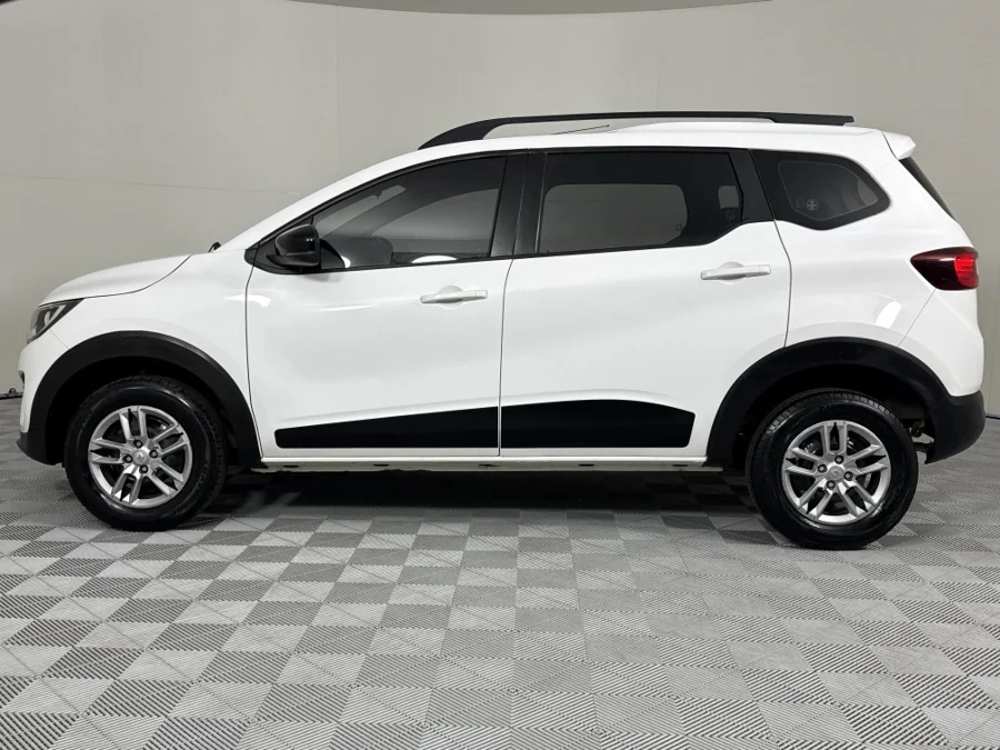 Used 2025 Renault Triber 1.0 Dynamique - WeBuyCars Vereeniging