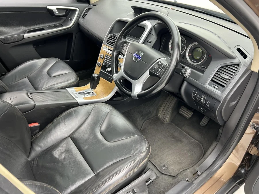 Used 2010 Volvo XC60 3.0T - EBK Auto