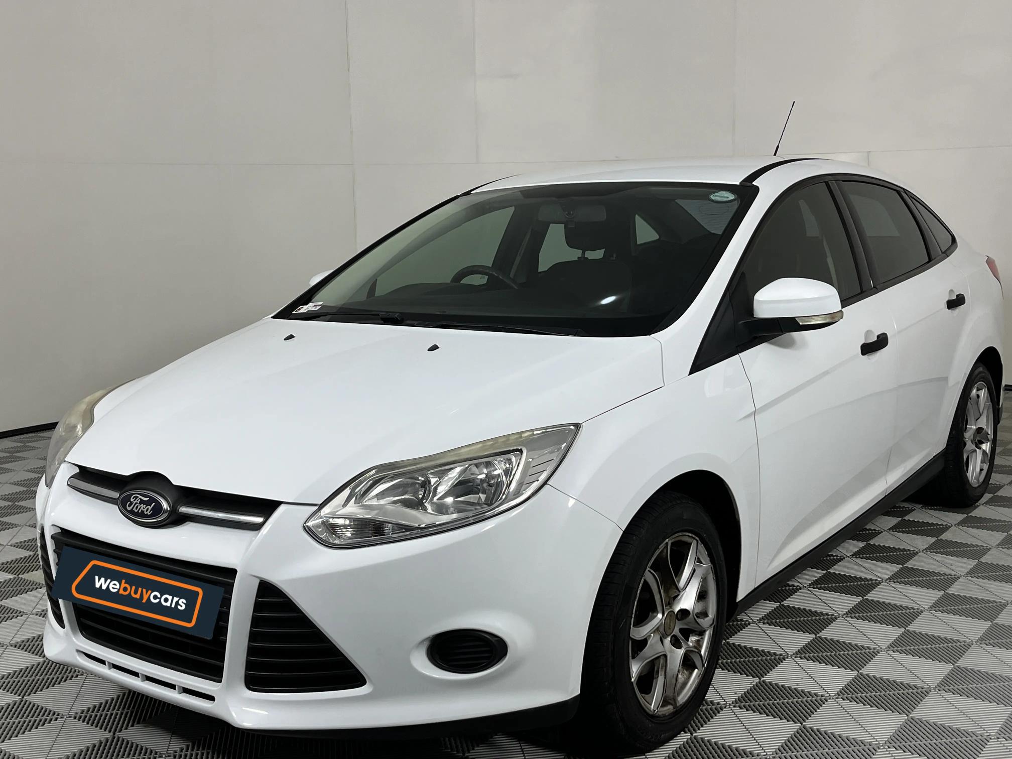 Used 2012 Ford Focus sedan 1.6 Ambiente