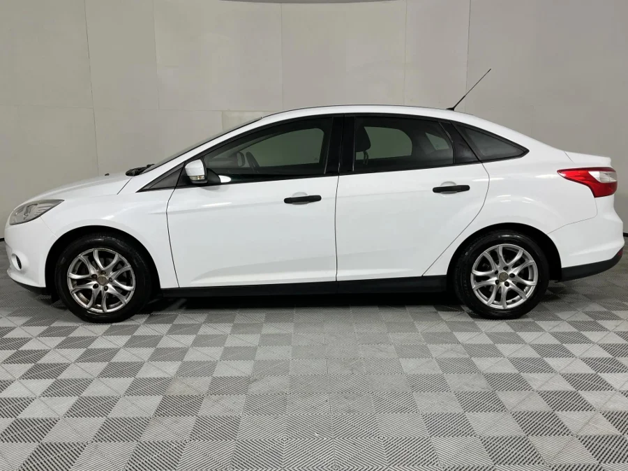 Used 2012 Ford Focus sedan 1.6 Ambiente - WeBuyCars Gqeberha
