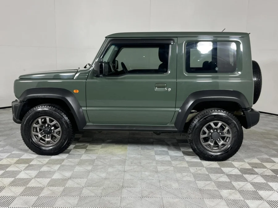 Used 2022 Suzuki Jimny 1.5 GLX AllGrip 3-door manual - WeBuyCars Silverlakes