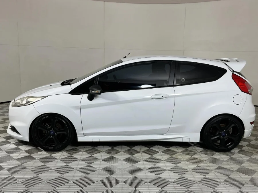 Used 2015 Ford Fiesta ST - WeBuyCars JHB South