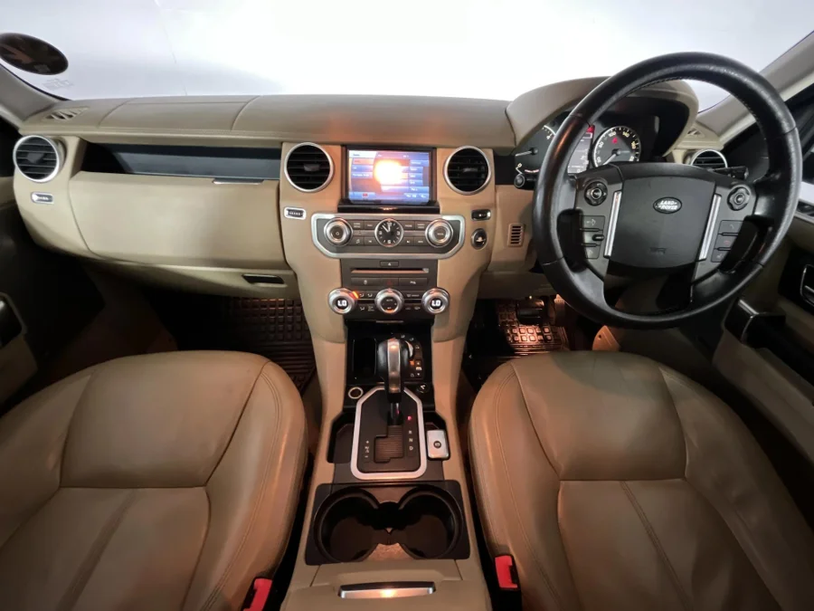 Used 2011 Land Rover Discovery SDV6 HSE - WeBuyCars Durban