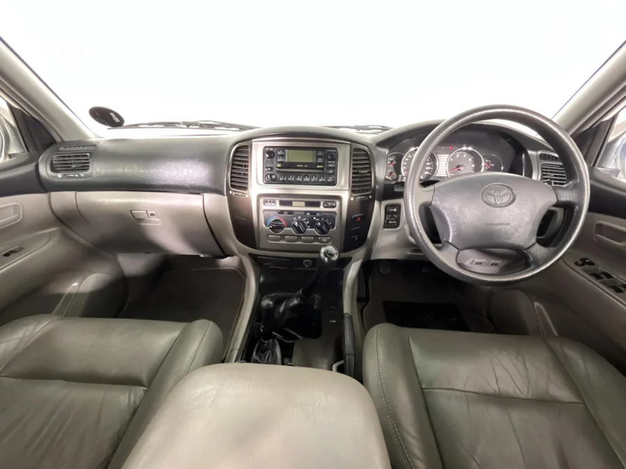 Used 2006 Toyota Land Cruiser 100 4.5 GX - WeBuyCars Pietermaritzburg