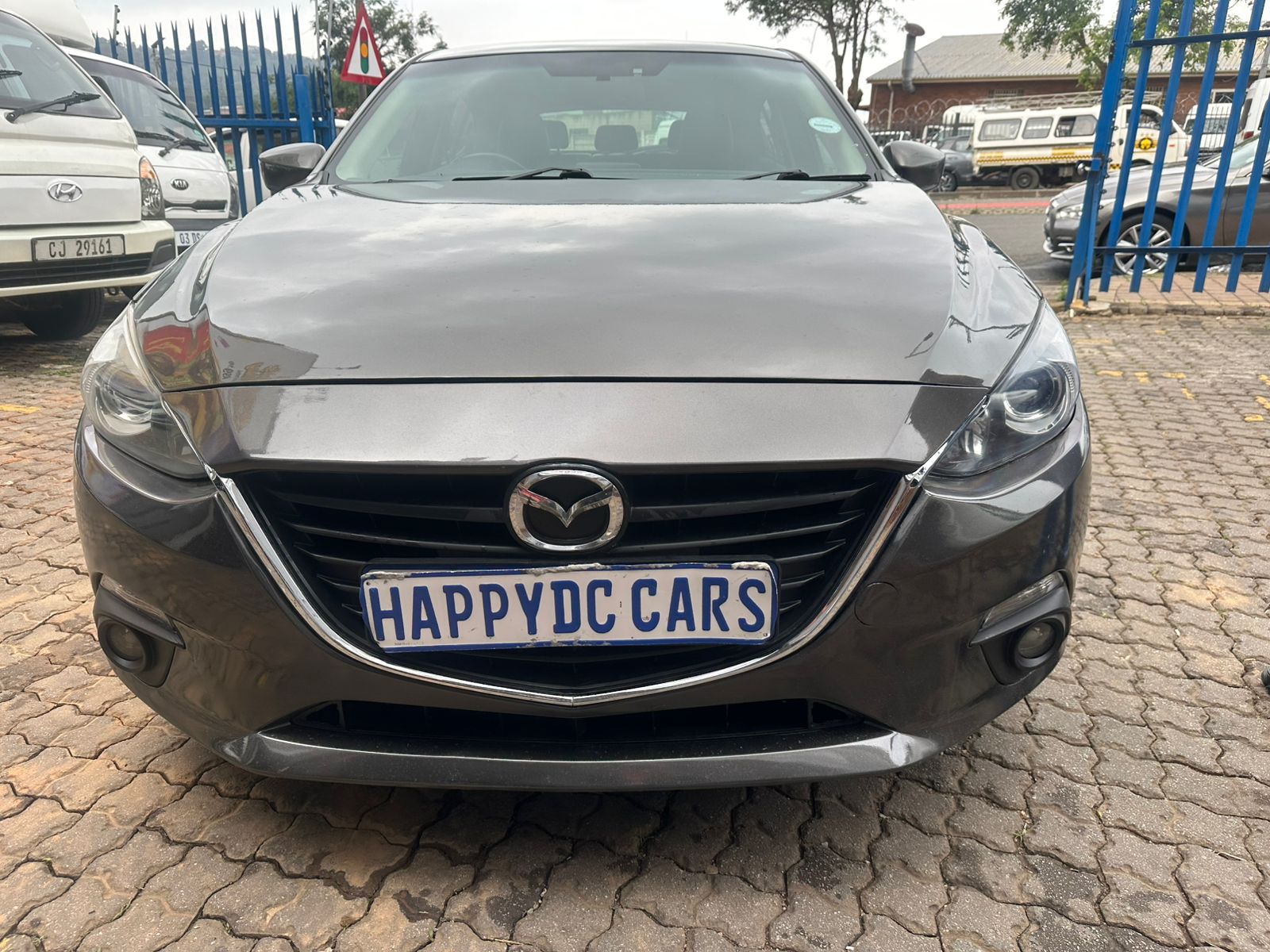 Used 2016 Mazda Mazda3 hatch 1.6 Dynamic